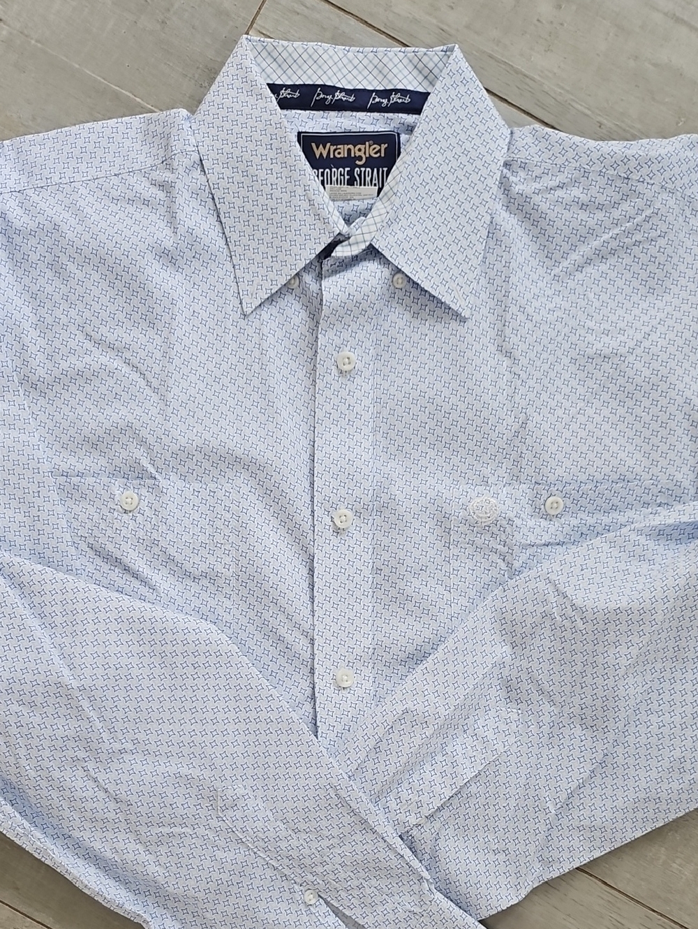 GEORGE STRAIT Wrangler Light Blue Printed Button-Up Dress Shirt